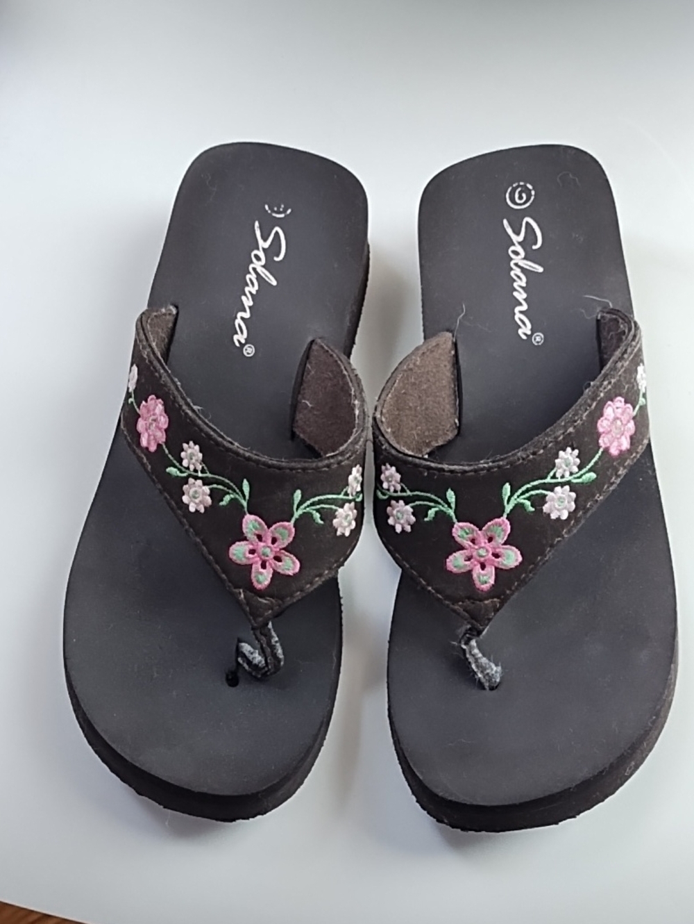 Women's Brown Flip Flop Sandals with Pink Floral Embroidery